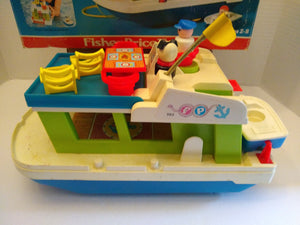 Fisher Price Toys Play Family Houseboat in Box